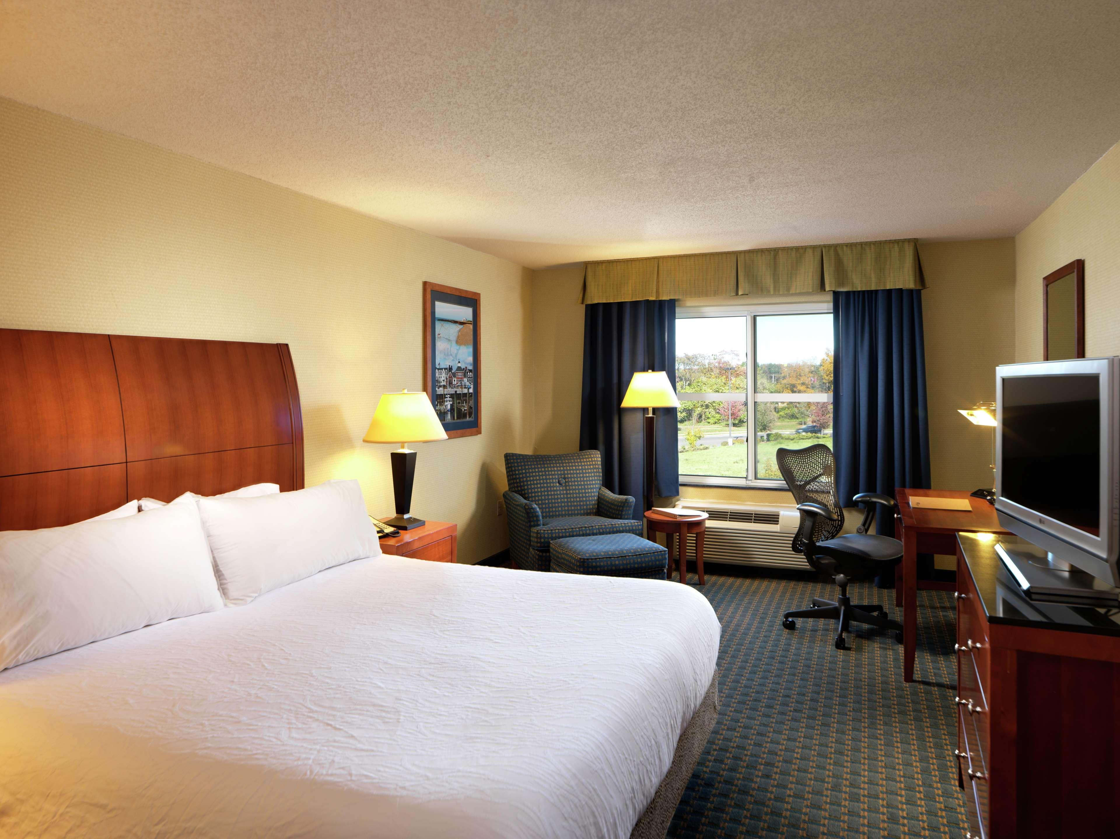 Hilton Garden Inn Милфорд Екстериор снимка