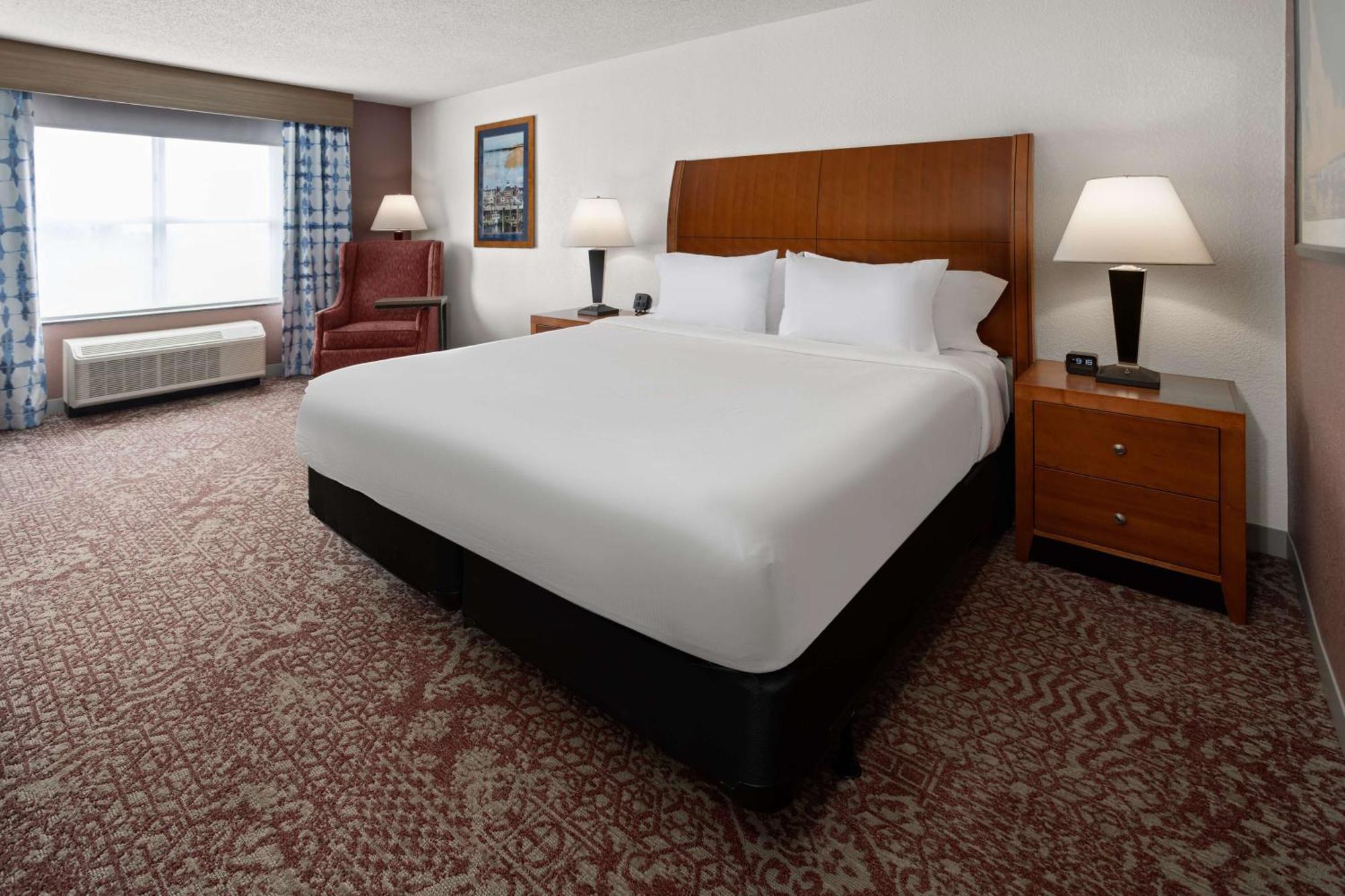 Hilton Garden Inn Милфорд Екстериор снимка