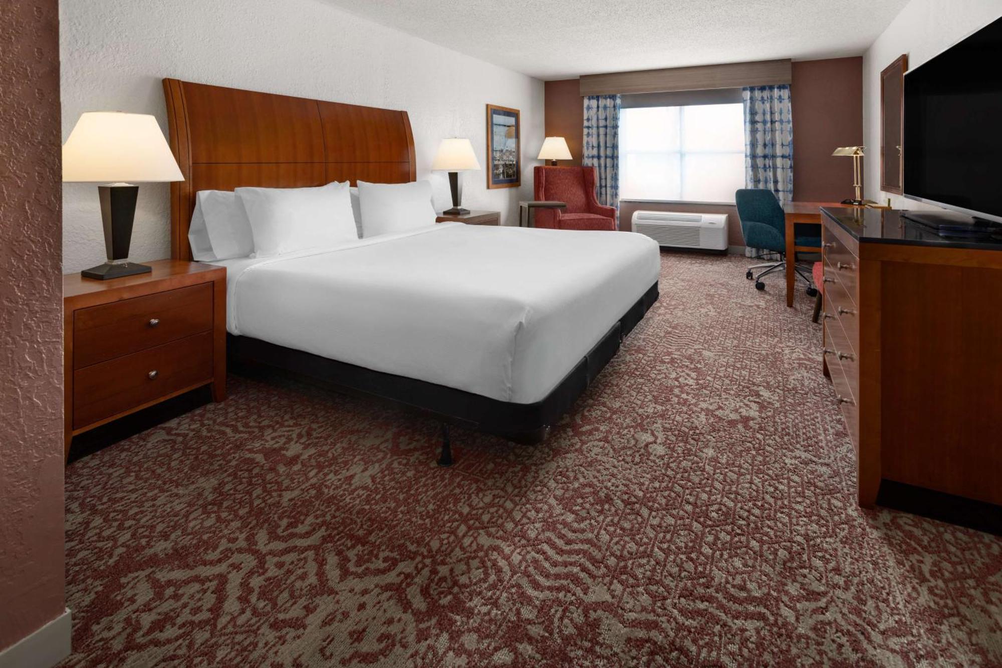 Hilton Garden Inn Милфорд Екстериор снимка